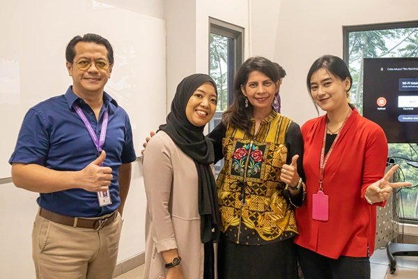 Prof. Amalia E Maulana at BINUS Malang